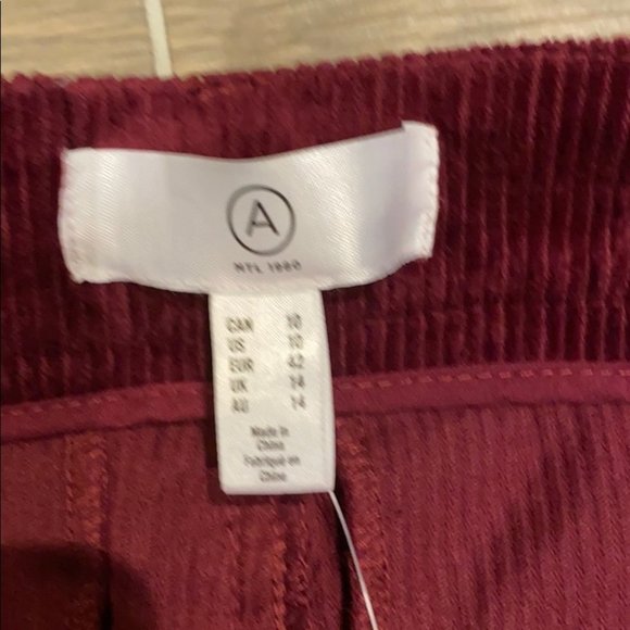 Addition Elle Women Red Wine Corduroy Wide Crop Leg Pant Size 10 - Picture 4 of 5